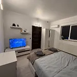 Scandinavian Ap Apartamento *