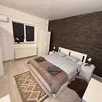 Scandinavian Ap Apartamento *